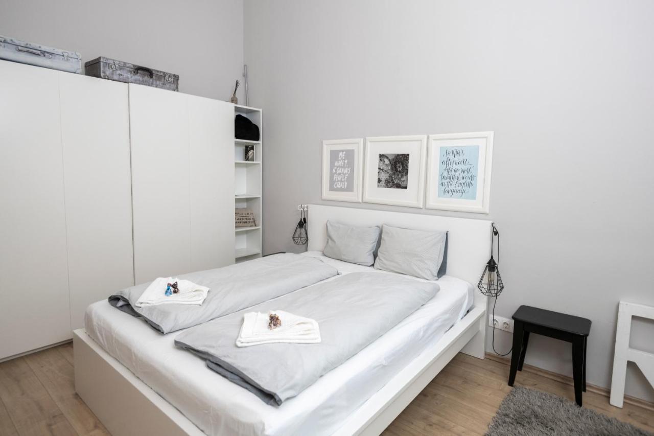 Jettsetter Luxury Apartment By Andrassy Ave & Opera บูดาเปสต์ ภายนอก รูปภาพ